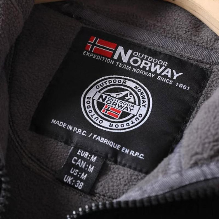 پلار اسپورت کلاهدار