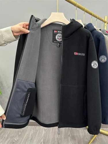 پلار اسپورت کلاهدار