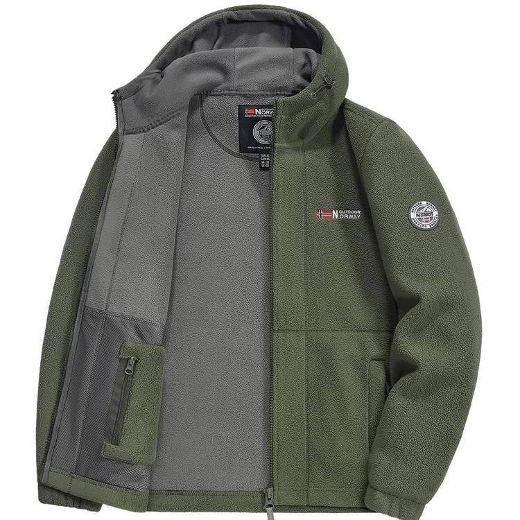 پلار اسپورت کلاهدار